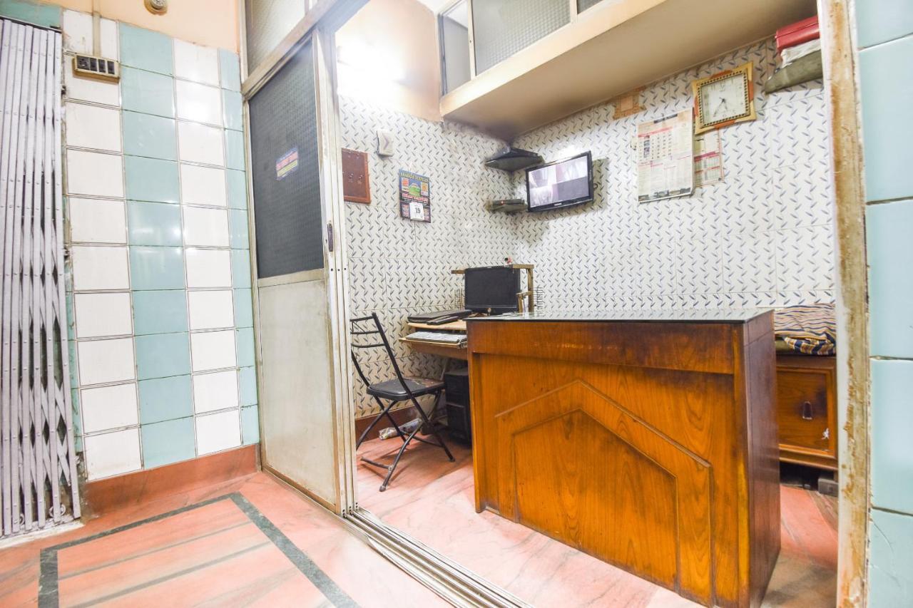 SPOT ON 70605 Taj Guest House Calcutta Extérieur photo