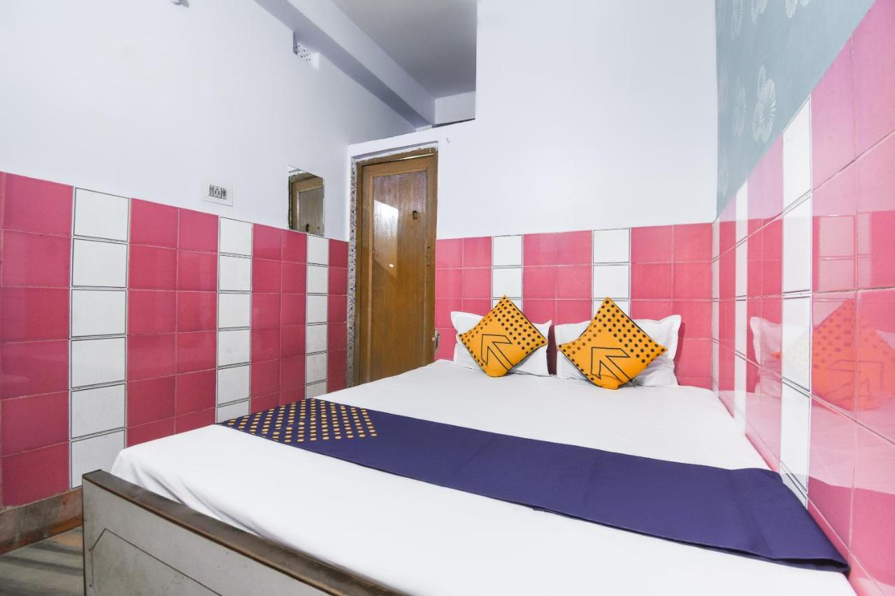 SPOT ON 70605 Taj Guest House Calcutta Extérieur photo